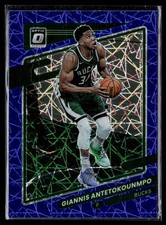 Giannis Antetokounmpo 2021-22 Donruss Optic Blue Velocity #31 Milwaukee Bucks