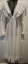 VINTAGE Beautiful VAL MODE Gown M Lingerie White SIZE M