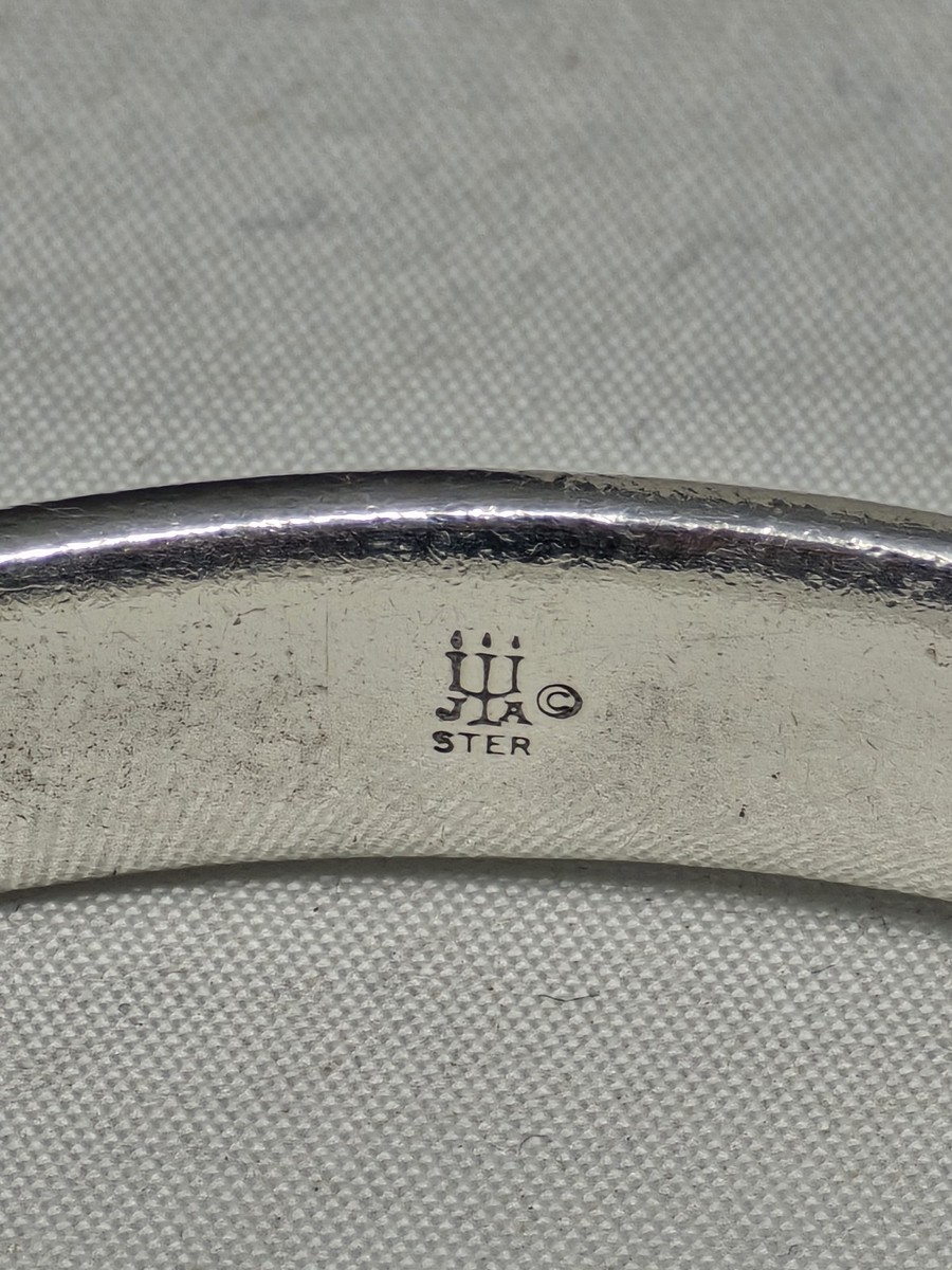 James Avery Sterling Silver 925 Christian Symbol Bangle Bracelet Retired View 3