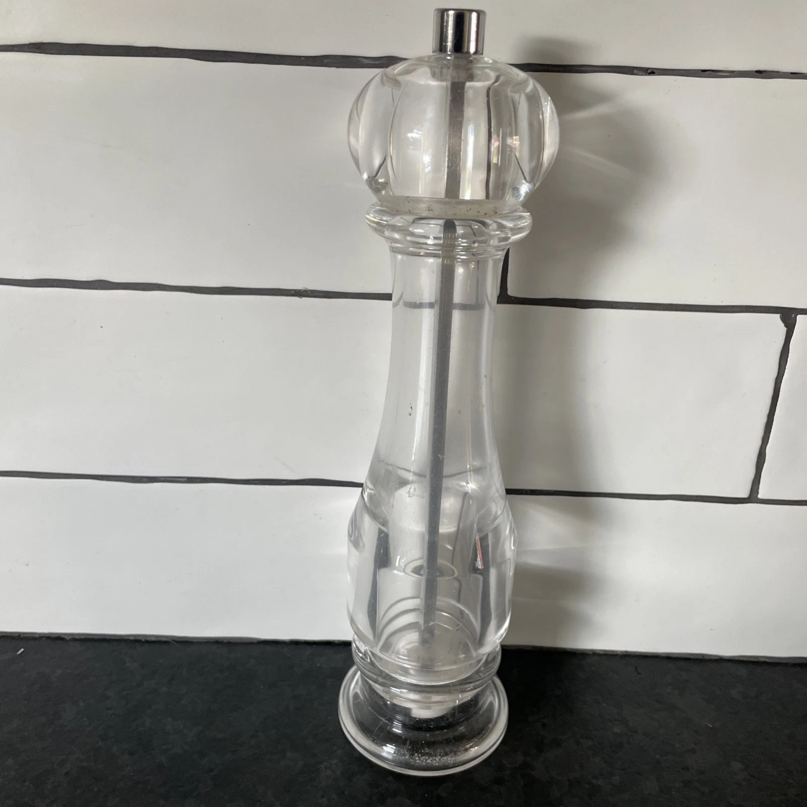 Williams Sonoma Traditional Acrylic Salt Grinder Mill Italy 9.5"