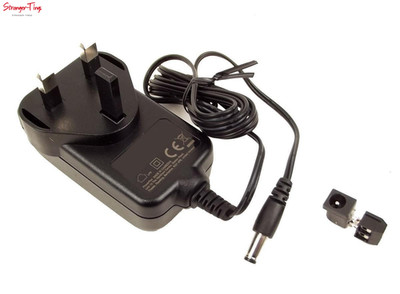 Gaugemaster Wandtrafo 1 x 12V DC @ 2A glatt geregelt Multi