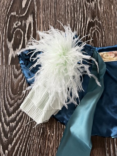 Girls JOYFOLIE Mia Joy Gia Blue Sequin Fur Capelet One Size 2T-10T - Picture 3 of 3