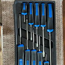Cornwell Csd306p 8-piece Phillipsslotted Cushion Grip Screwdriver Set Cornwell Csd306p 8-piece Phillipsslotted Cushion Grip Screwdriver Set