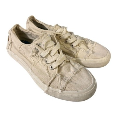 Blowfish Malibu Sneaker Women s Sz 7 Ivory Canvas Cotton Slip on Distressed