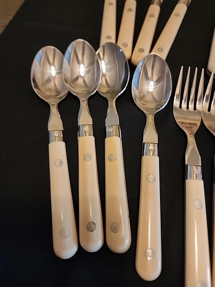 Cubiertos vintage WF Mardi Gras mango blanco 19 piezas acero inoxidable Corea plz LEER  Foto 4 de 4