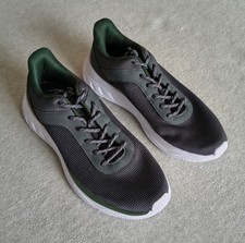 Herren Sneaker Vty. Schnürung atmungsaktiv gepolstert Gr. 42 NEU !