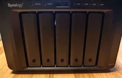 Synology DiskStation DS1515+ 5-Bay NAS Server | 5x4TB HDD | Intel-Bug FIX