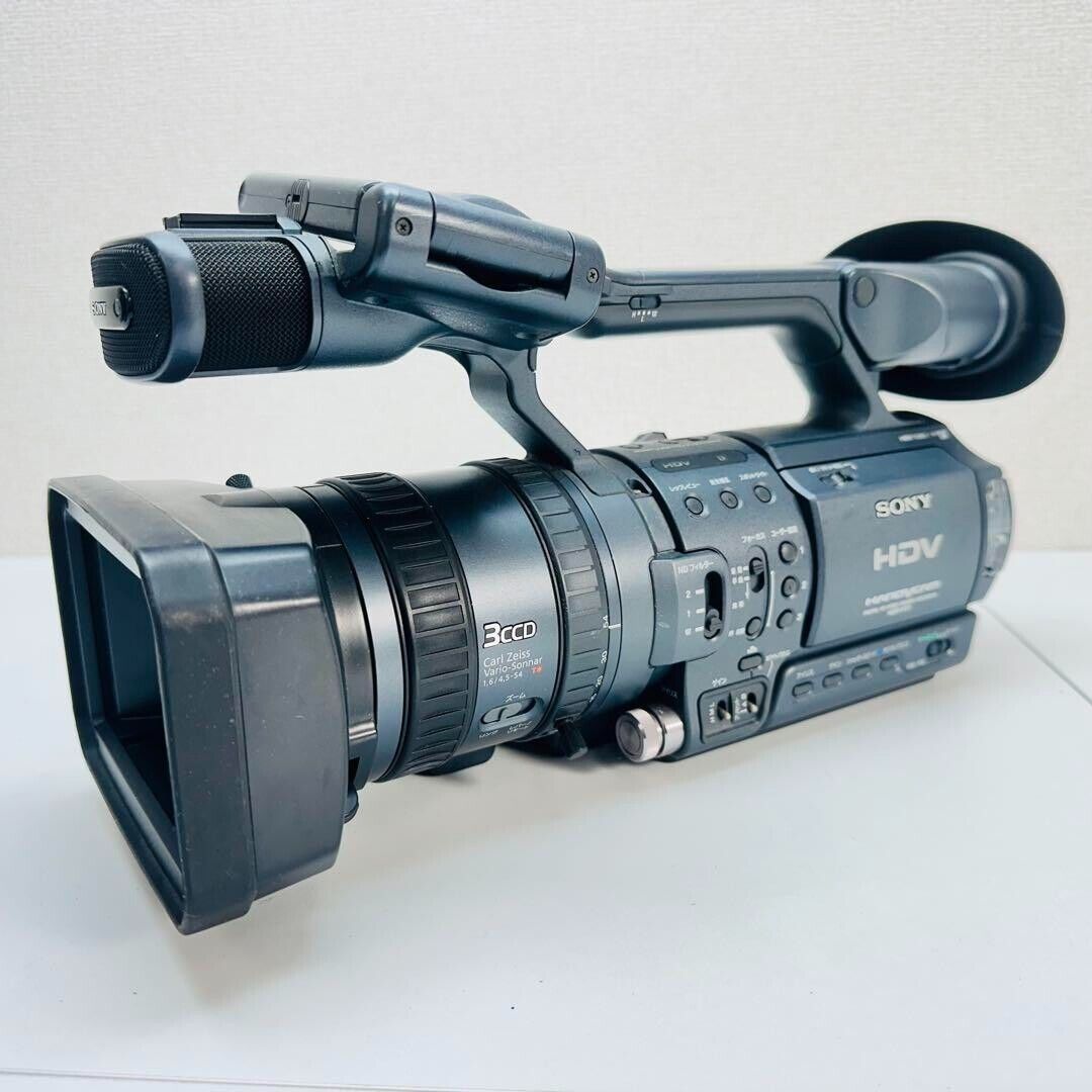 SONY HDR-FX1 3CCD Digital HD Video Camcoder Camera Recorder SONY HDR-FX1 3CCD Digital HD Video Camcoder Camera Recorder