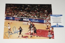 JOHN PAXSON AUTOGRAPHED 8X10 COLOR PHOTO (CHICAGO BULLS) - BECKETT COA! 