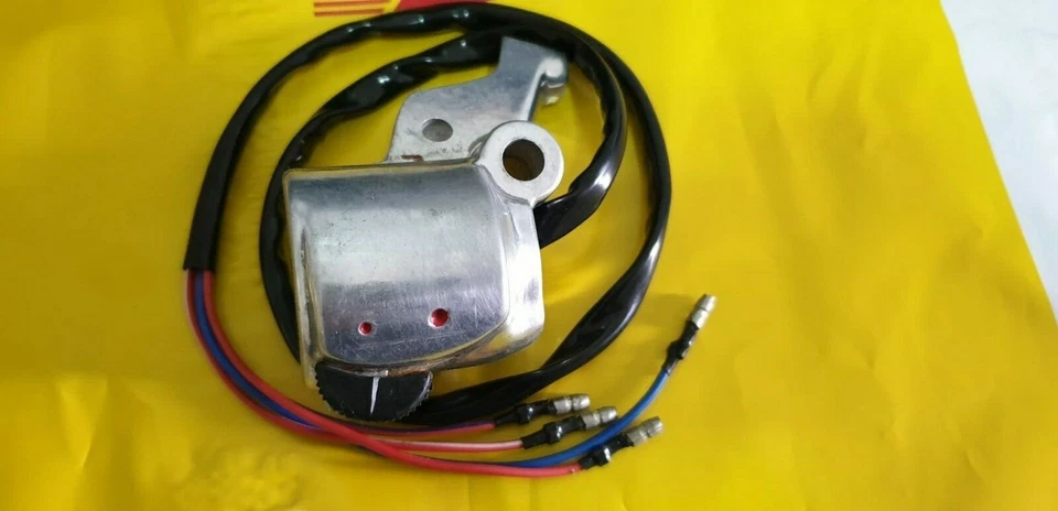 MANIJA INTERRUPTOR LH Kawasaki A1 A7 GA1 GA2 G3SS G7 C2SS MT1 W1 W2 Foto 2 de 4