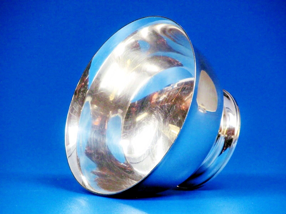 Cuenco de reproducción Lunt 5-R de plata de ley .925 Paul Revere. 5" D - 184,4 gramos Foto 2 de 4