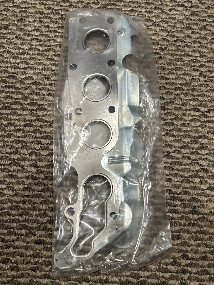 AJUSA 13222700 - Junta del colector de escape, reemplaza L3K9-13-460 Foto 3 de 3