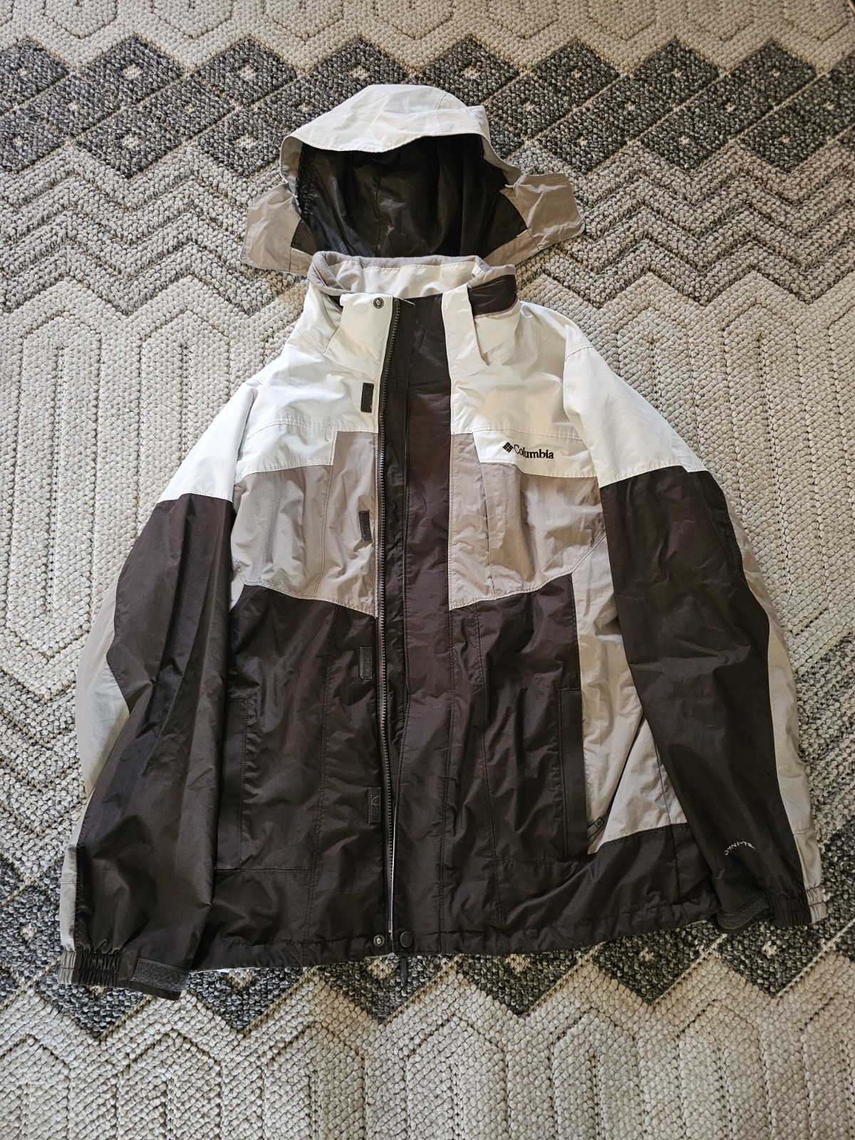 Columbia Medium Bugaboo Interchangeable Jacket! - image 1