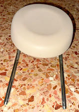 N.1 Appoggiatesta posteriore bianco @ Fiat 500 Lounge 2008