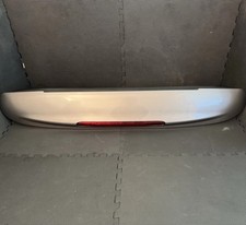 2002-2009 Chevy Trailblazer Rear Liftgate Spoiler 3rd Brake Light Panel Oem 2002-2009 Chevy Trailblazer Rear Liftgate Spoiler 3rd Brake Light Panel Oem