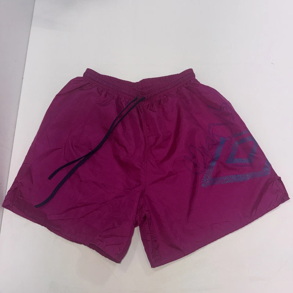 PANTALONES CORTOS UMBRO de colección adultos grandes púrpura rosa nailon hechos en EE. UU. fútbol fútbol fútbol Foto 2 de 4