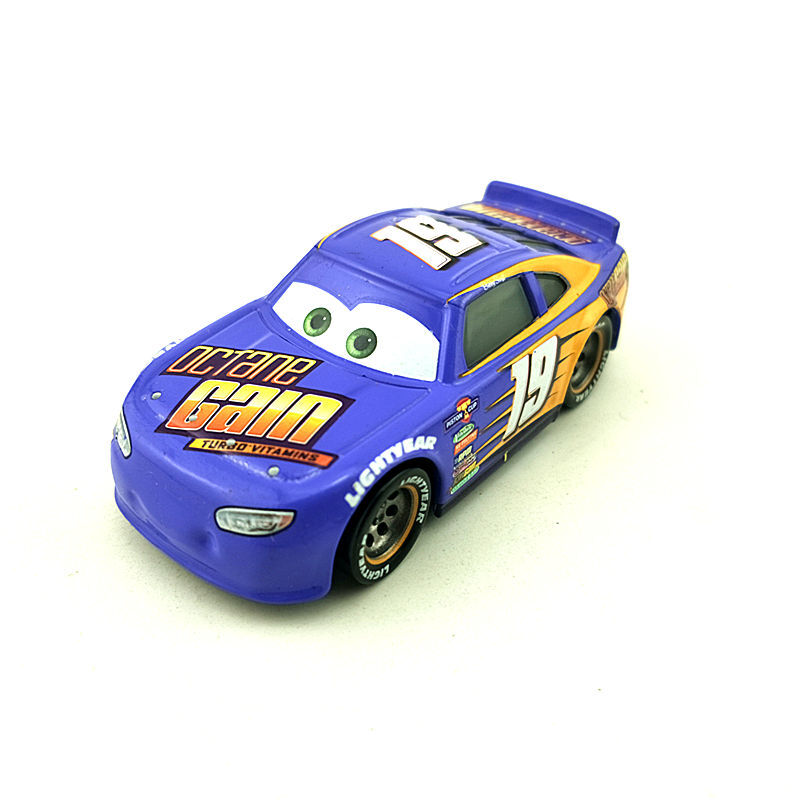 Disney Pixar Cars #19 Bobby Swift Mack Truck & Car 1:55 Diecast