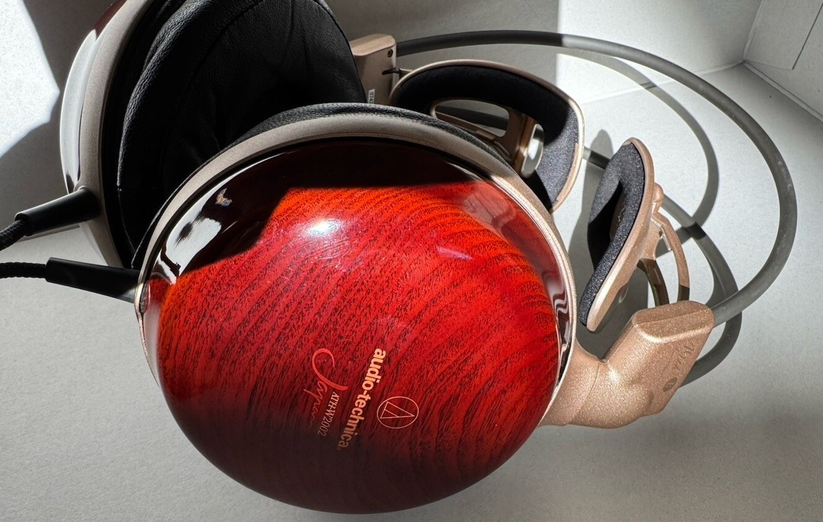 【良品】オーディオテクニカ ヘッドホン 40周年記念モデル ATH-W2002 audio technica オーディオテクニカヘッドホン 創立40周年記念