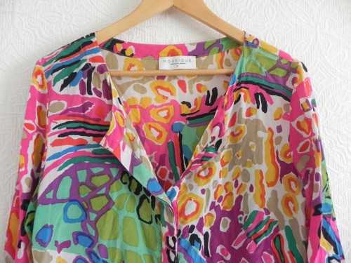 Mossique Blouse Tunic 100% Silk 3/4 Sleeve 1/2 Button up Vibrant Color Size M - Picture 2 of 11