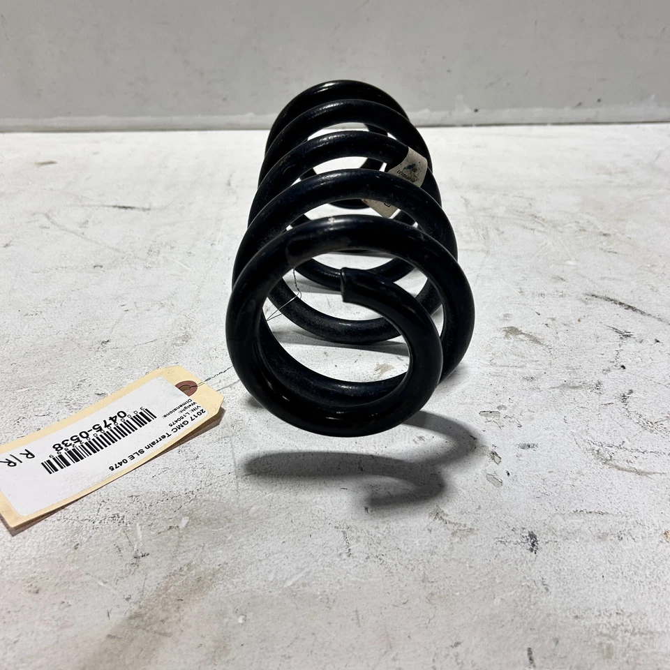 GMC TERRAIN SLE 2018 - 2023 AWD muelle helicoidal trasero izquierdo o derecho OEM 1 PIEZA Foto 2 de 4