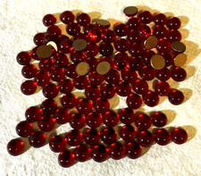 AA21 Vintage glass cabochons 6mm round ruby gold foiled 72