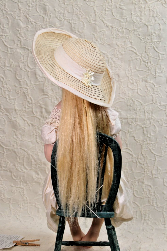 Jane Bradbury "WHITE ON WHITE" 22" ONE OF A KIND; DOLL 43