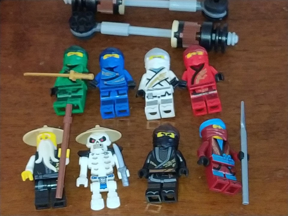 LEGO Ninjago 70670 Monastery of Spinjitzu, foto 2 di 5