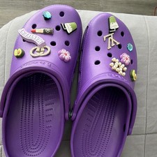 Crocs Classic Clog Purple Adult Mem US 10 Closed Toe w/ Charm Accents