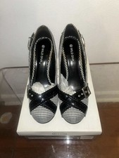 Wild Diva Womens Heels Size 8.5 Black White D...