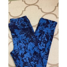 Chico's Perfect Stretch blue floral pull-on ankle pants, size 1/ medium