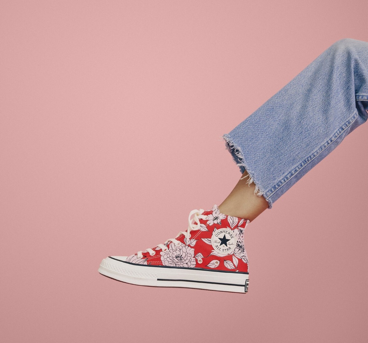 Converse Chuck 70 Vintage Floral Hi Top Shoe, 568373C Multi