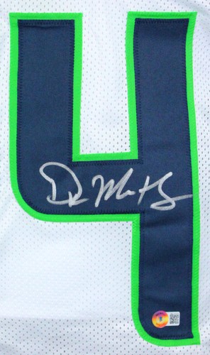 DK Metcalf Autographed White Pro Style Jersey-Beckett W Hologram *Silver - Picture 2 of 3