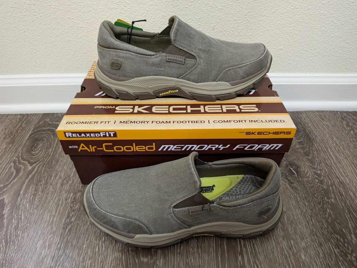 skechers relaxed fit air cooled memory foam hombre