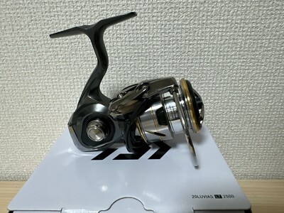 Daiwa Spinning Reel 20 LUVIAS LT 2500 Gear Ratio 5.2:1 Daiwa Spinning Reel 20 LUVIAS LT 2500 Gear Ratio 5.2:1