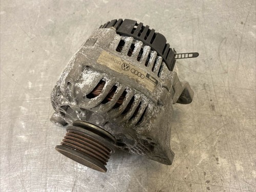 Original Valeo VW Audi A4 B5  Lichtmaschine 90A Generator 058903016 E