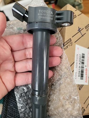 Ignition Coil Genuine Parts Toyota And Lexus 90919-A2007 Black Diamond