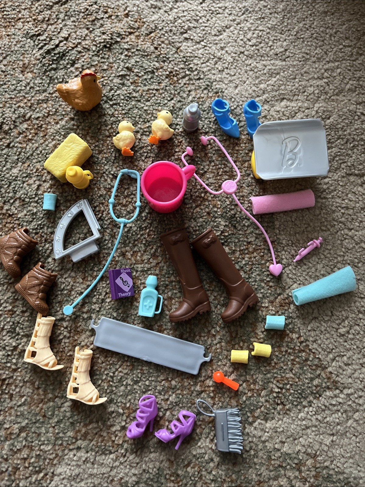 Barbie Farm Vet Pet Chick Rooster Shoes Lot