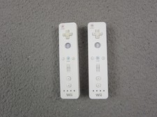 Nintendo Wii Remote Controllers Lot of 2 White RVL-003 OEM Tested