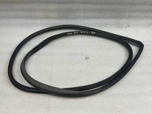 LEXUS GX470 2003-2009 WEATHERSTRIP FRONT RIGHT SIDE DOOR RUBBER SEAL GASKET