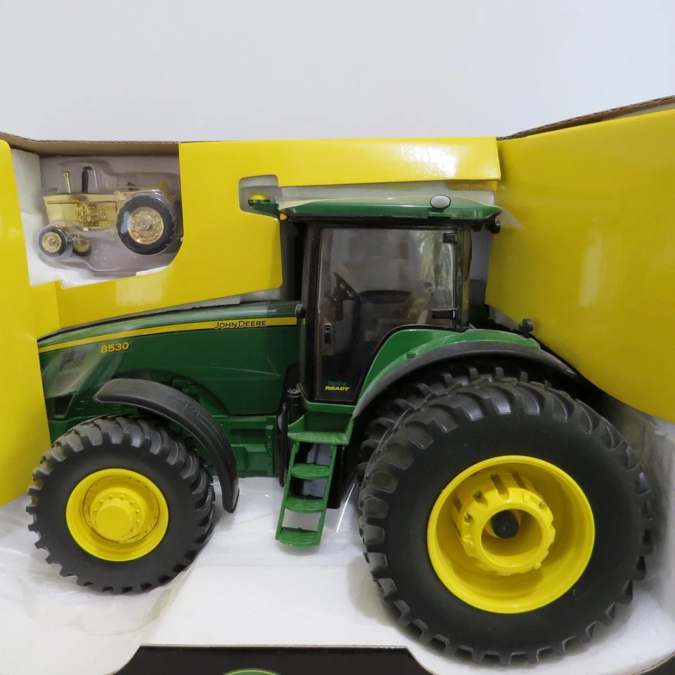 Ertl John Deere 1/16 8530 MFD - 1/43  4010 Gold Tractors EMP ED JD-15768A-1HK-B - Image 2 of 4