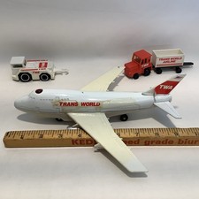 1993 Boeing 747 TWA Trans World Airlines Die Cast & Plastic REMCO Toy Set VTG**