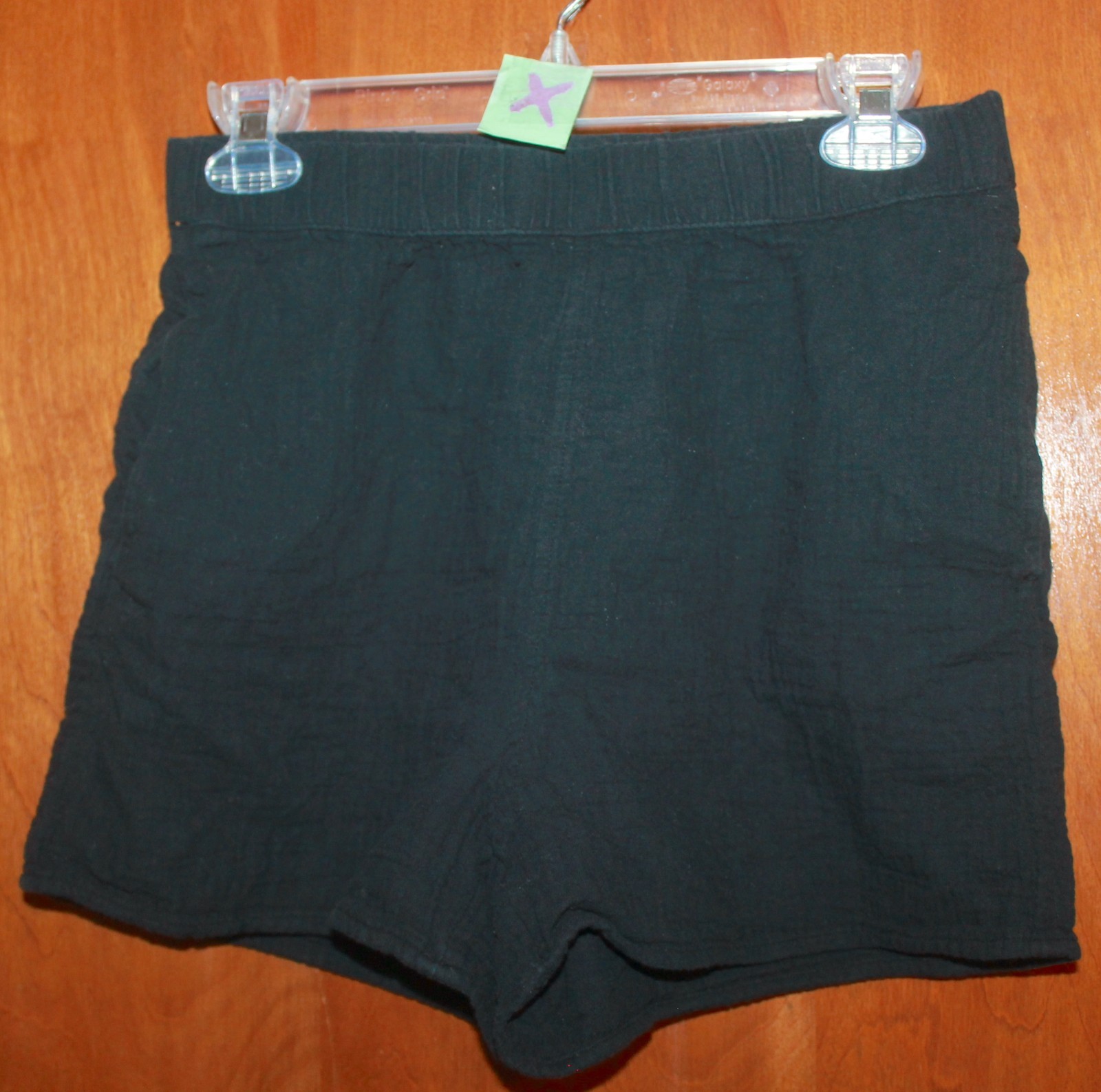 UNIVERSAL THREAD Ladies' Small PULL-ON SHORTS (bl… - image 1