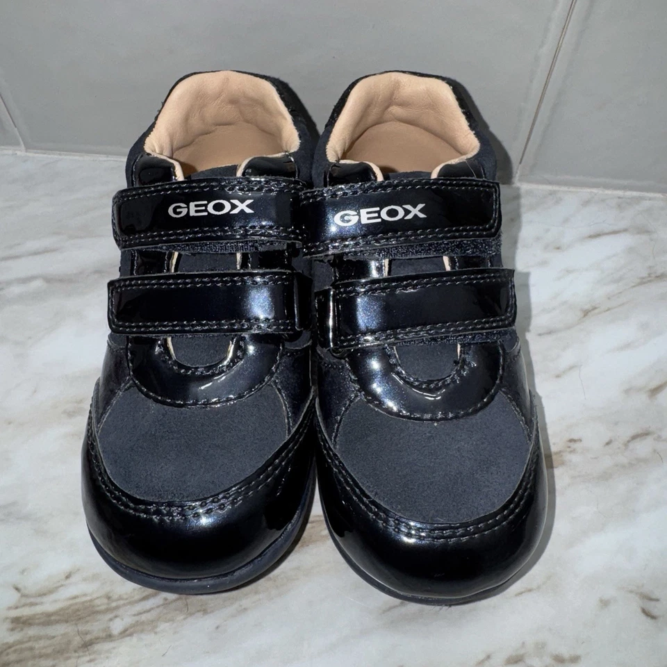 Zapatos de bebé Geox Kaytan azul marino gamuza primeros pasos pedrería Foto 2 de 4