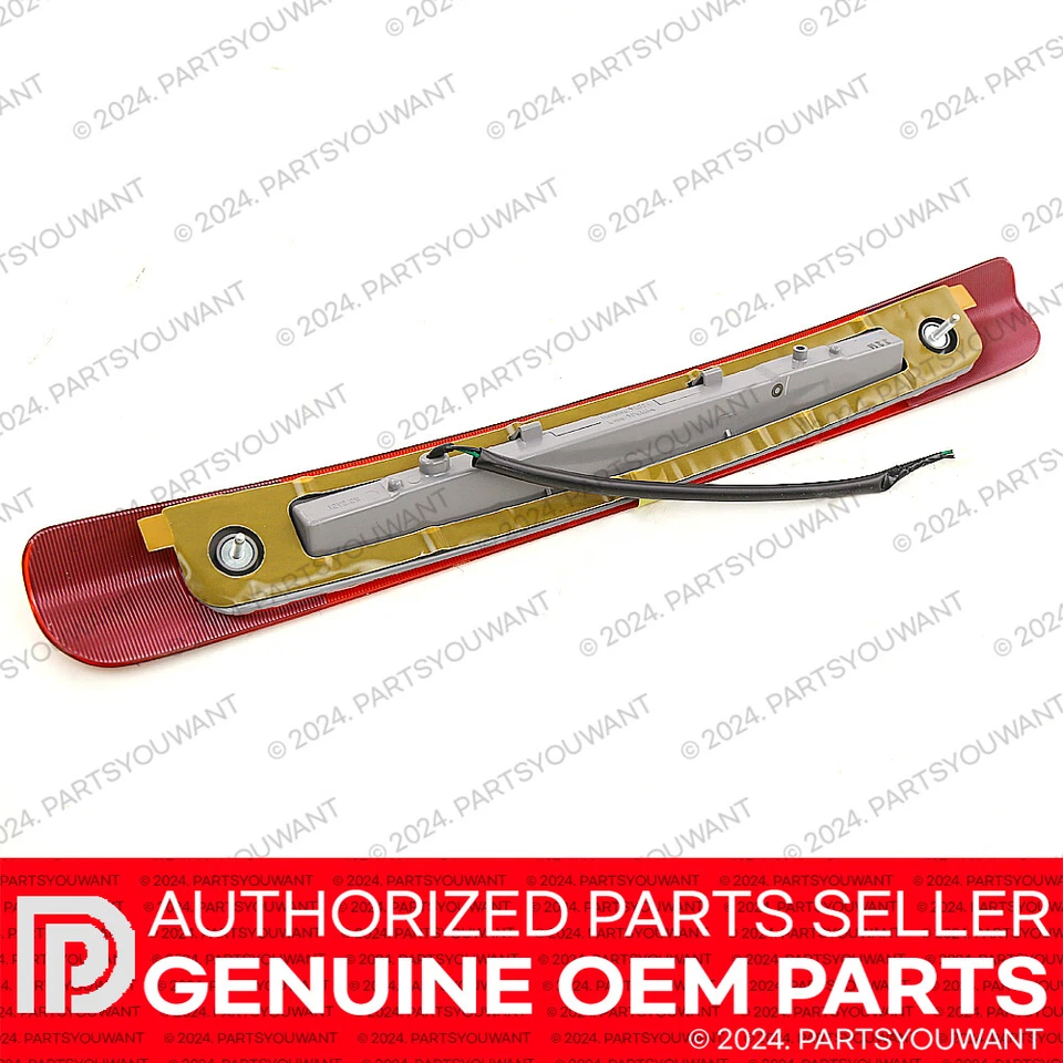 GENUINA Toyota Lexus Land Cruiser LX470 OEM TERCERA LUZ DE FRENO 81570-60061 Foto 4 de 4