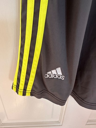 BOYS L ADIDAS SHORTS Med-Gray Neon Green Triple Side Stripe Lt Gray Back - Picture 3 of 3