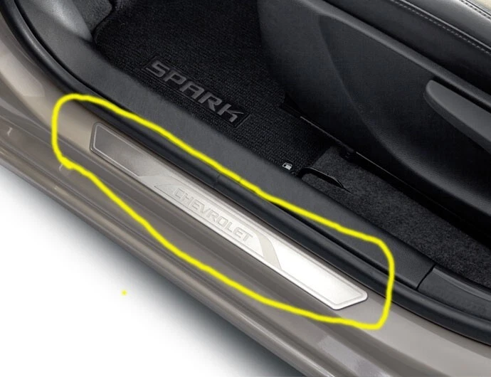 Placa de soleira da porta dianteira esquerda/direita para 2013 2014 2015 2016 Chevrolet Spark - Imagem 2 de 2