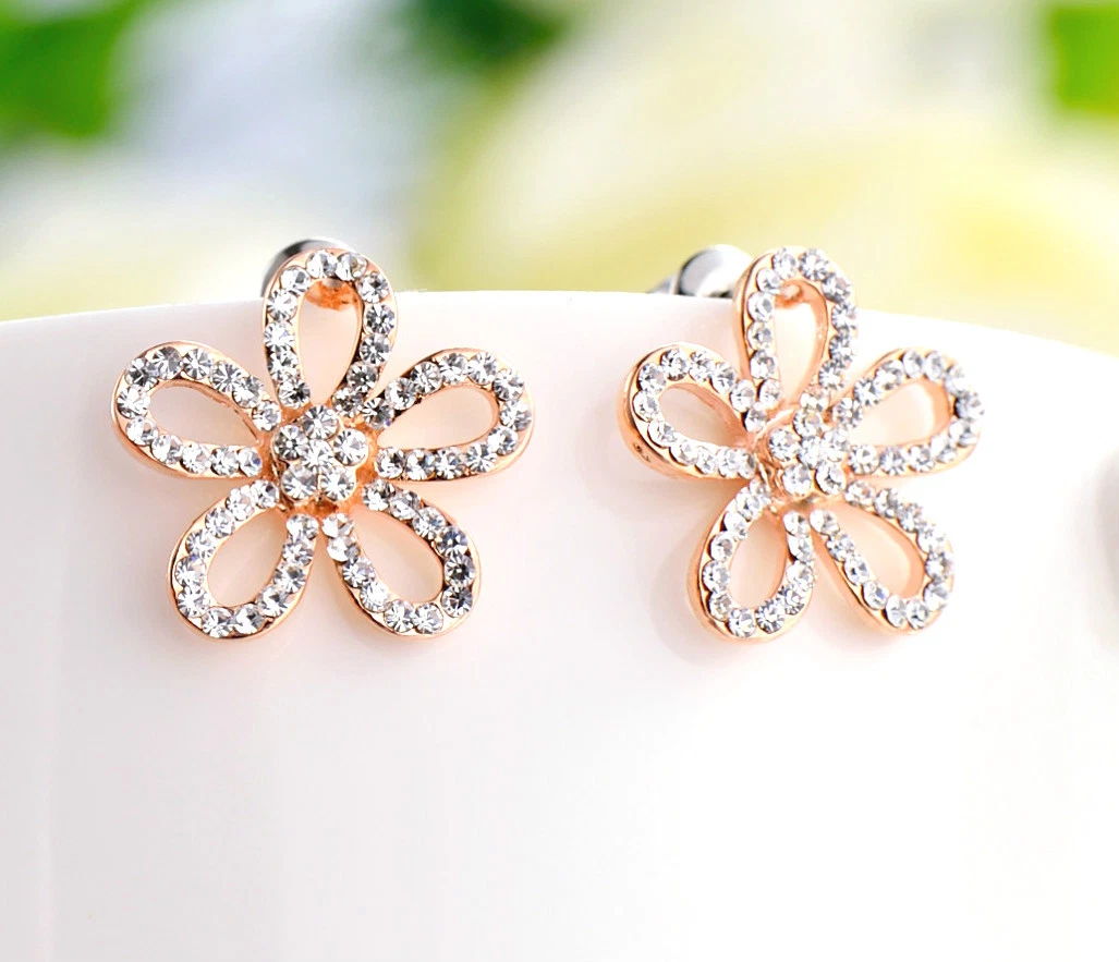 Women s 18K Rose Gold Filled CZ Crystal Fashion Flower Stud Earrings Stunning