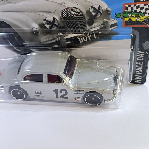 Hot Wheels 2024 JAGUAR MK1 FREE BOXED SHIPPING - Foto 6 di 6