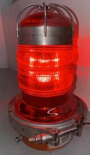 Cooper Crouse-Hinds Obstruction Red Light & Glass FAA TYPE L-810 080654671 Works