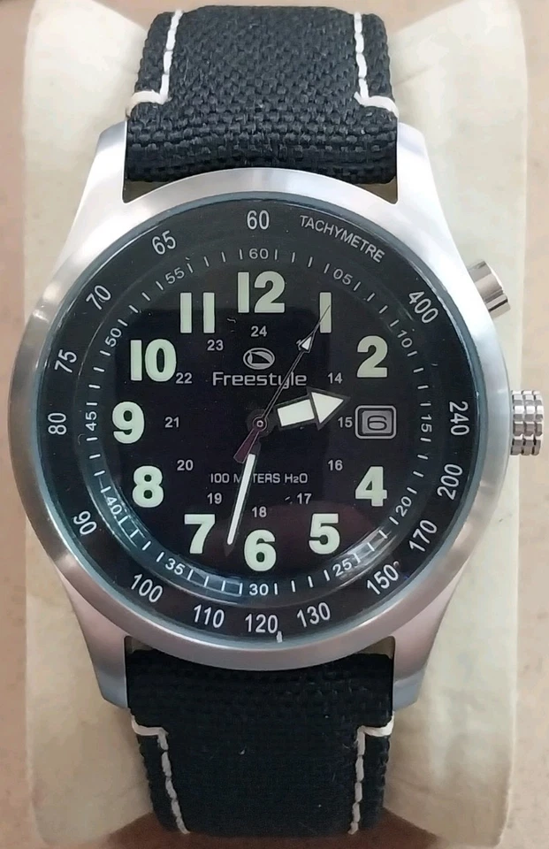 Freestyle Fieldmaster II Дата кварцевые часы 75601 S301-06 черный циферблат новый аккумулятор - Изображение 2 из 4